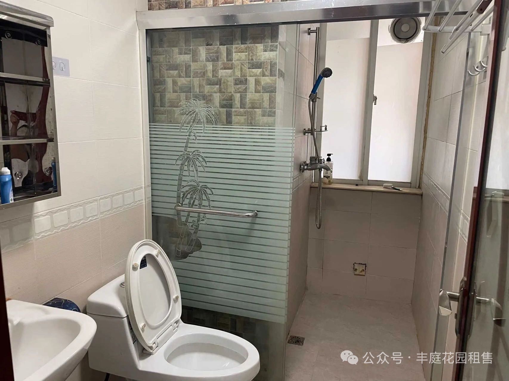 南沙区金洲地铁站旁丰庭花园电梯小区三房两厅两卫出售，无中介费 实拍图5